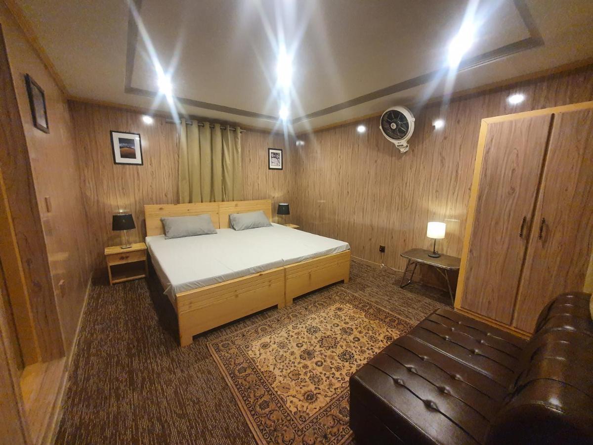 Sehrish Guest House Skardu Exteriér fotografie
