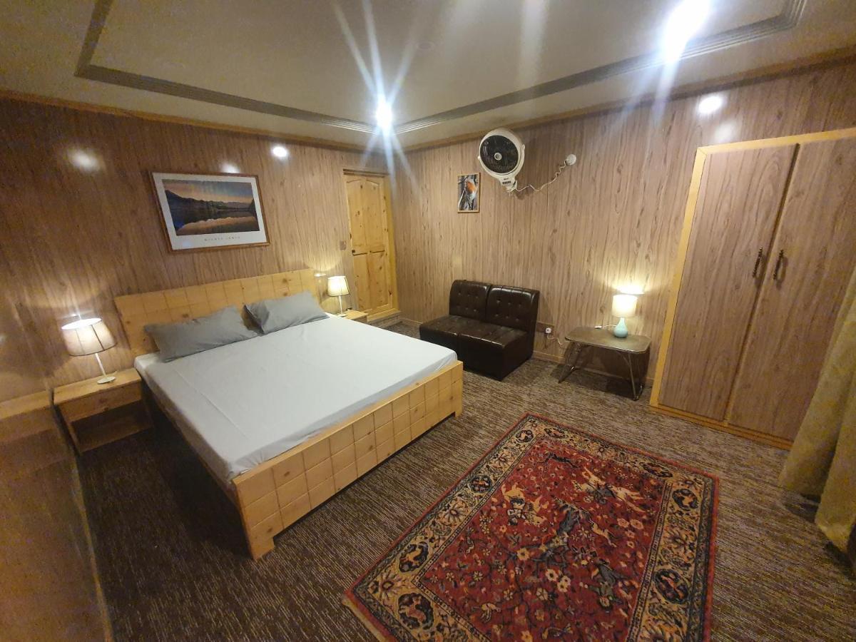 Sehrish Guest House Skardu Exteriér fotografie
