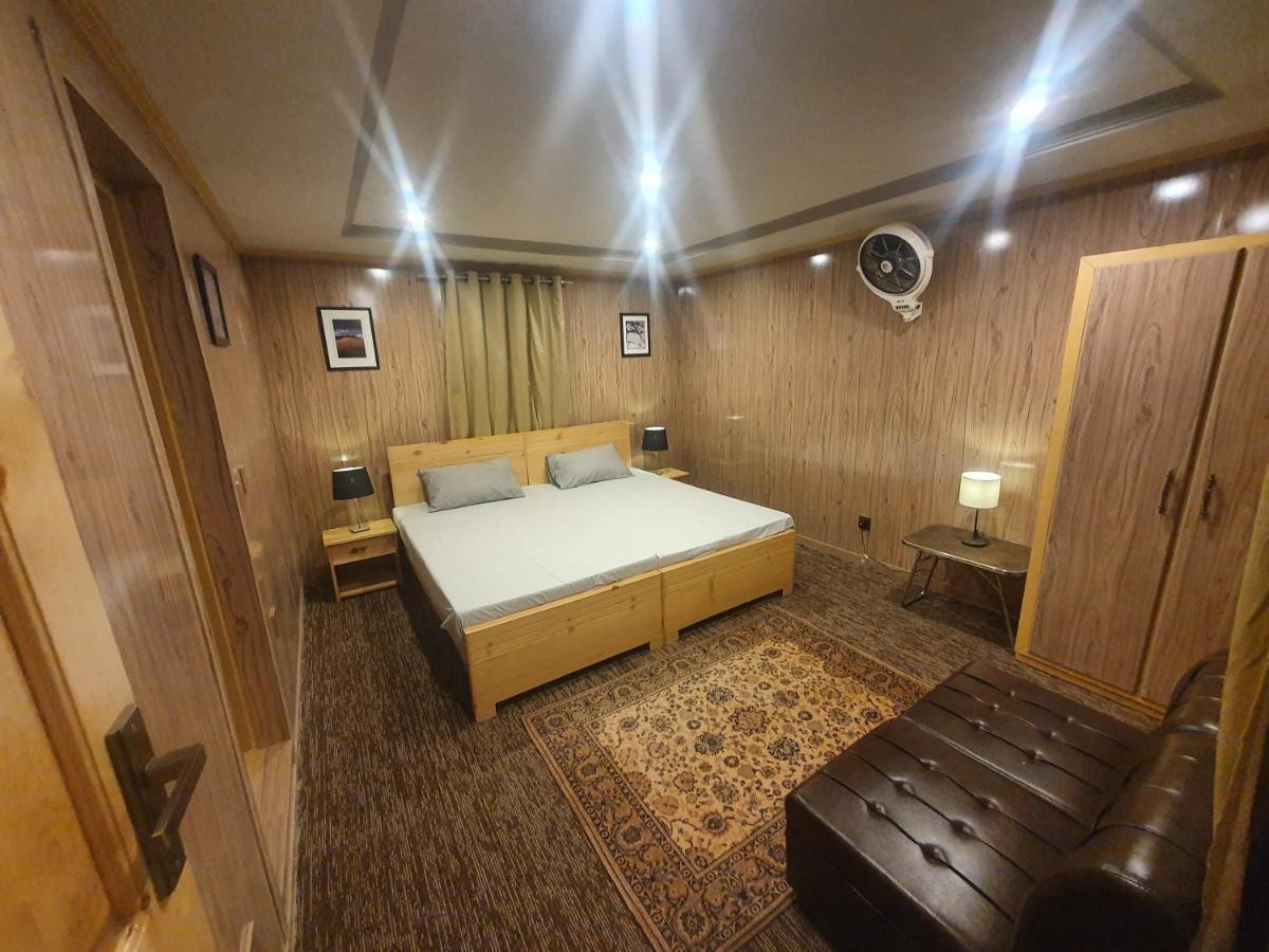 Sehrish Guest House Skardu Exteriér fotografie