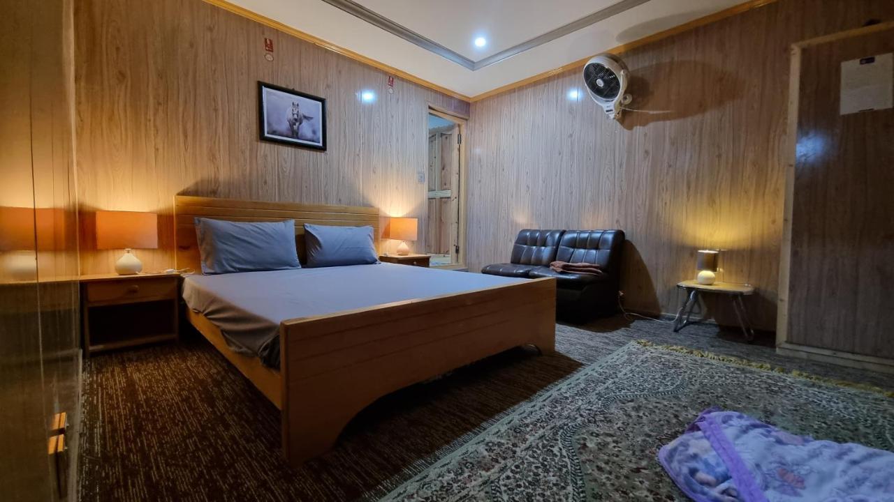 Sehrish Guest House Skardu Exteriér fotografie