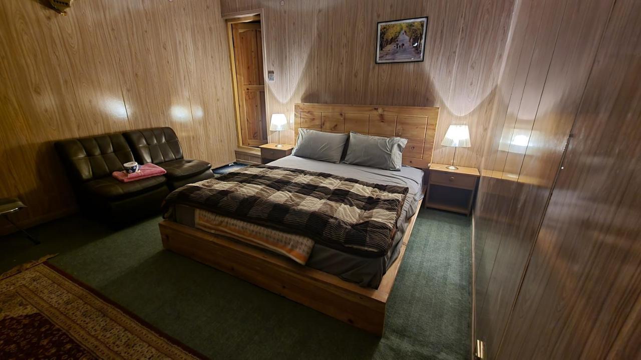 Sehrish Guest House Skardu Exteriér fotografie
